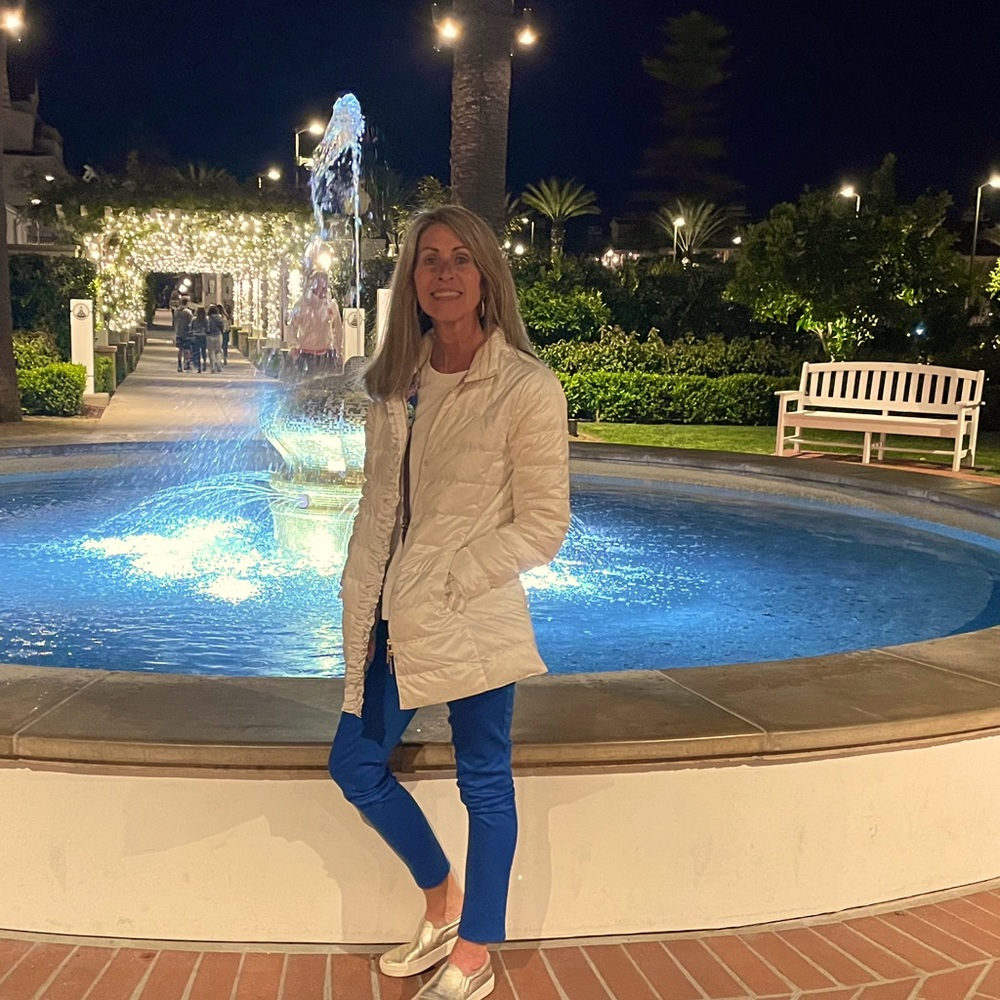 Meet your Posher, Joyce